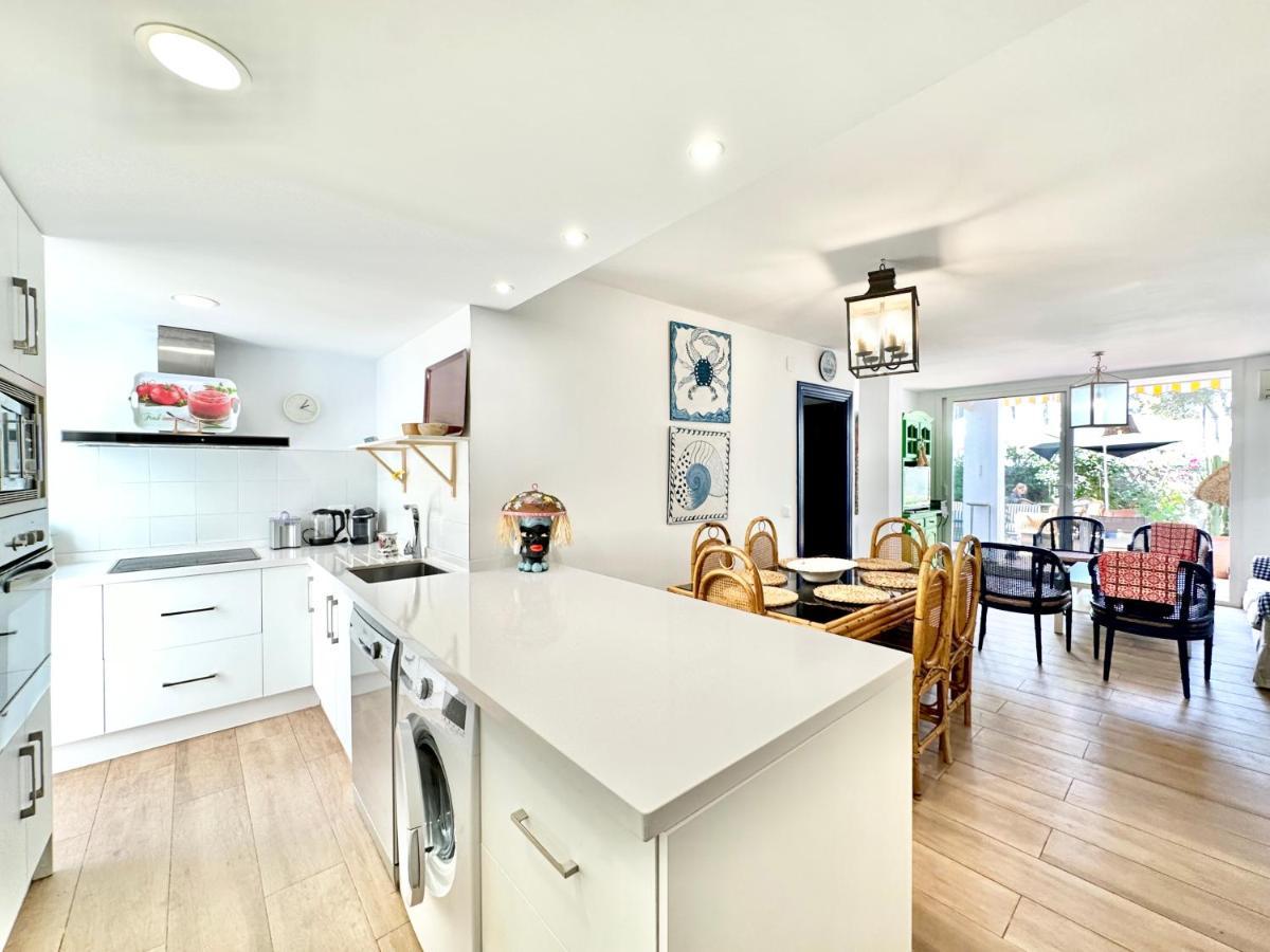 Family Home Near The Beach - Eaw Homes Marbella Eksteriør billede