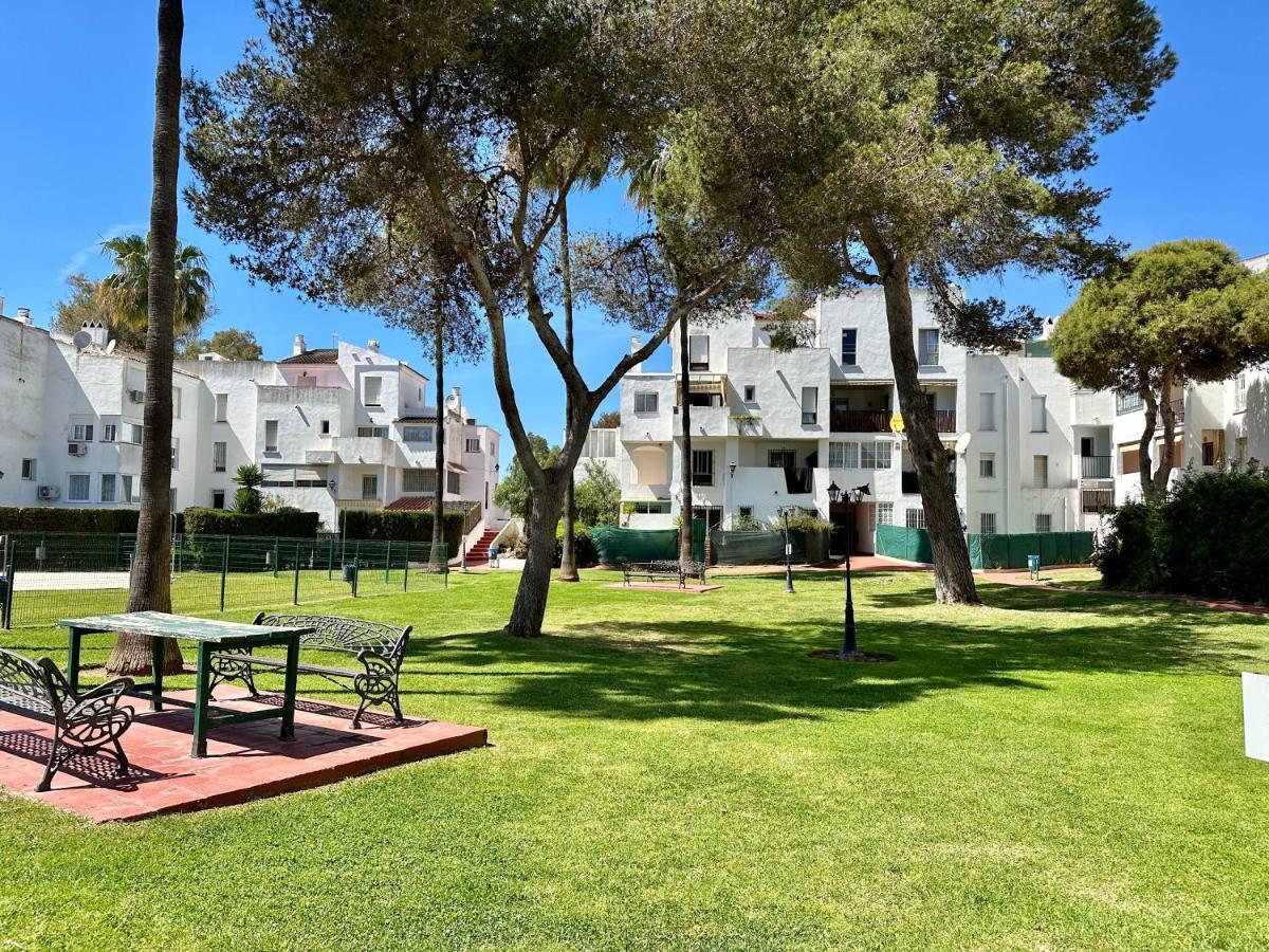 Family Home Near The Beach - Eaw Homes Marbella Eksteriør billede